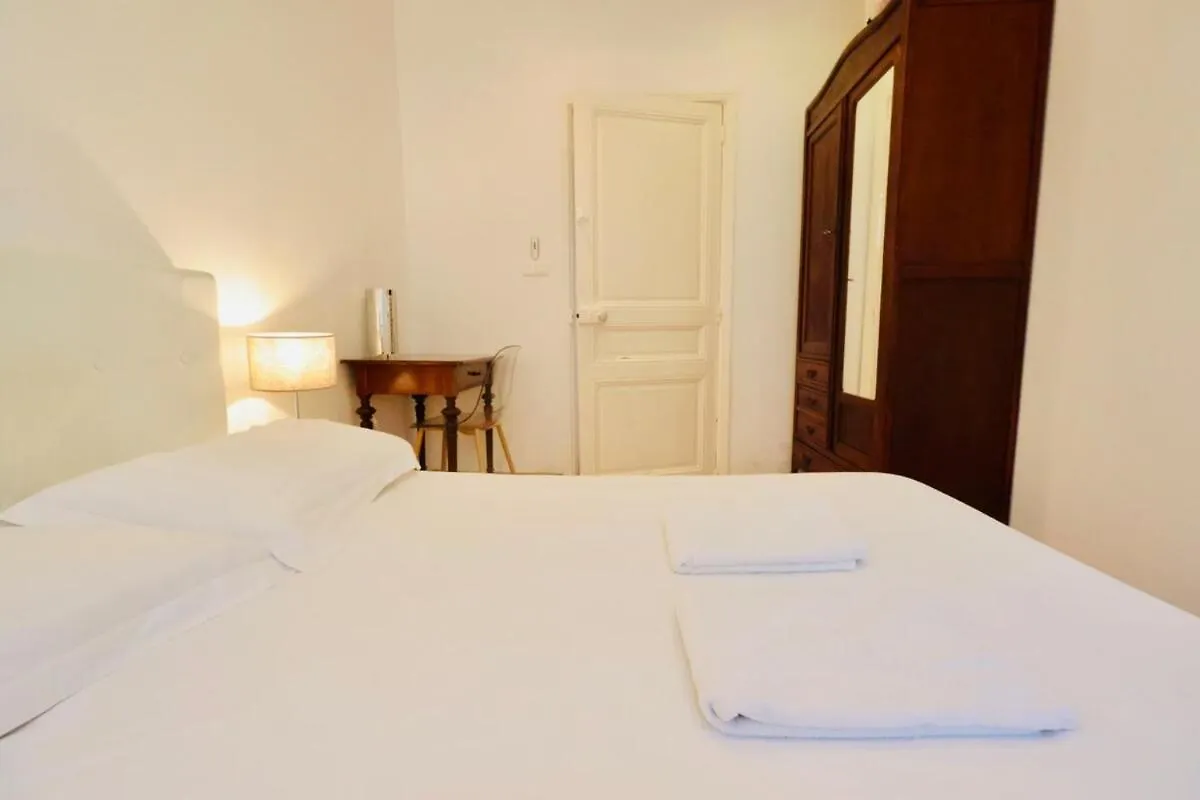 Les Muguets - Apt Standing 4 Prs - Clim, Parking Vallauris Apartament